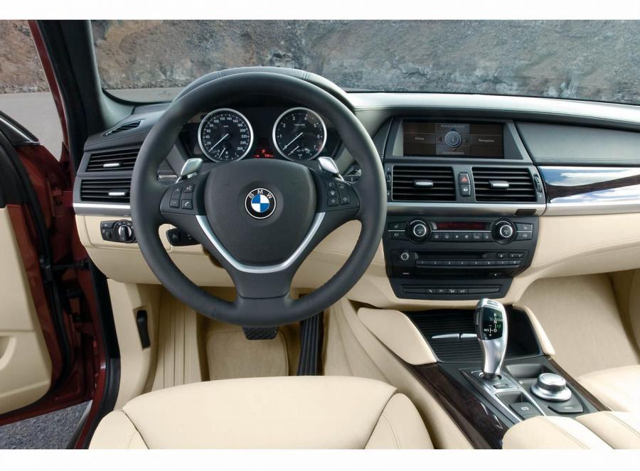  BMW X6 2007 года  (фото 38 из 148)